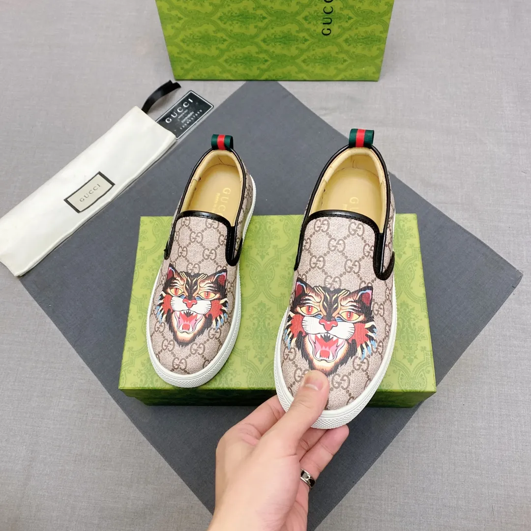 p360 The official website synchronizes the 1:1 replica🇮🇹🇮🇹"GUCCI"🔍🔍for sale at the men's 2025 counter simultaneously, 1:1 large G font, high-end 3D pattern, fashionable and casual, comfortable and breathable personality, the first choice for trendy men, imported sheepskin lining, comfortable, breathable and fashionable Trendy, a must-have for trendy men, soles: Original soles specially provided by the original factory, exclusive movable molded soles are super comfortable, original factory goods, 🔍🔍high quality, you can enter and leave the counter at will, 38-44, (45 can be customized, non-returnable or exchangeable) available from stock, you deserve it No. 005